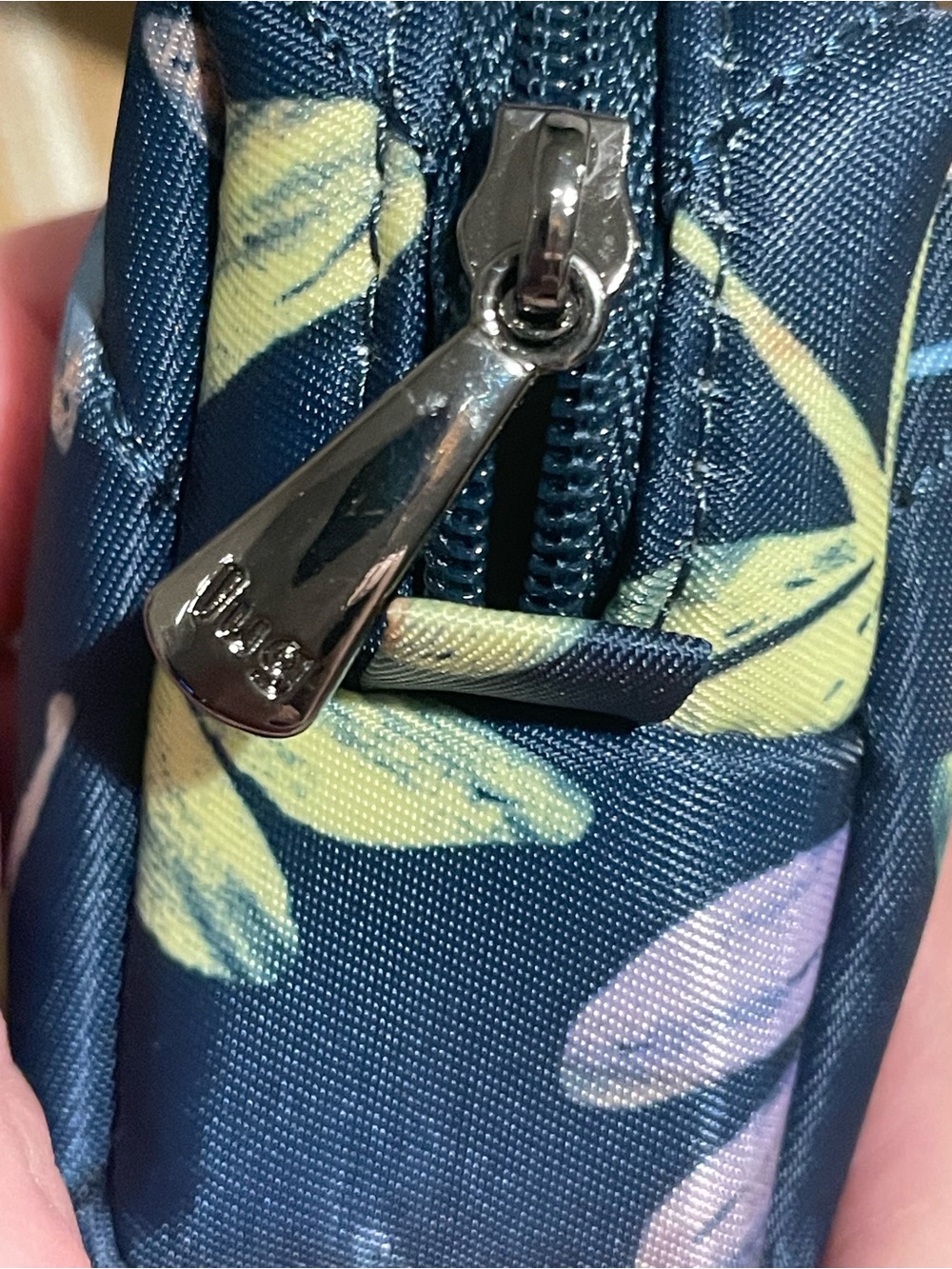 Lug Quilted small pouch coin holder. Navy blue dragonfly print. - Picture 3 of 7
